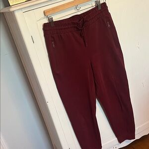2/$7 Old Navy high-rise Burgundy Joggers